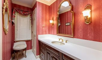 144 Barton North Dr, Ann Arbor, MI 48105