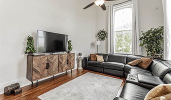 217 W 1st St, Abilene, KS 67410