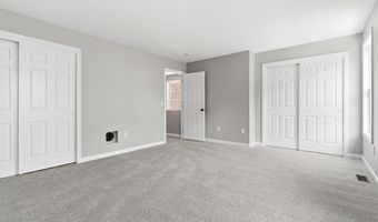 6 Mulberry Ln, Amherst, NH 03031