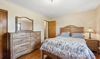 2207 Ridgevue Ave, Aliquippa, PA 15001
