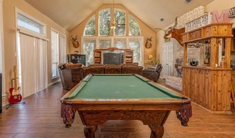 1701 W Lake Shore Dr, Alvarado, TX 76009