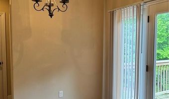 10 Bracknell Ln, Bella Vista, AR 72715