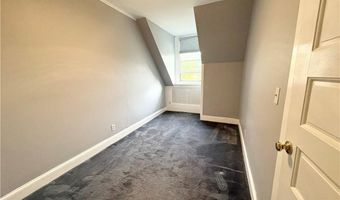 438 Wolcott Ave 2, Middletown, RI 02842