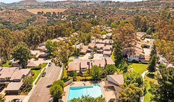 6519 E Camino Vis 4, Anaheim, CA 92807