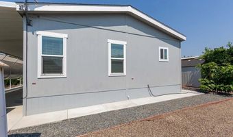 2300 E Valley Pkwy SPC 125, Escondido, CA 92027