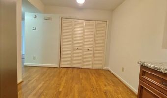 1148 Riverbend Club Dr SE, Atlanta, GA 30339