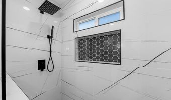 7118 Stanford Ave, La Mesa, CA 91942