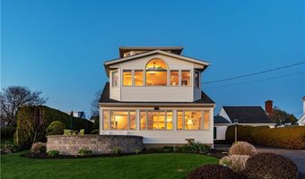 276 Bonnet Point Rd, Narragansett, RI 02882