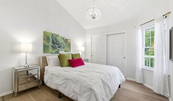84 Mayfield Rd, Bedminster, NJ 07921