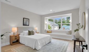 5617 23RD St N, Arlington, VA 22205
