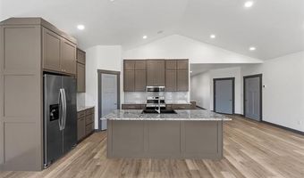 205 Lindsey Ave, Adair, OK 74330