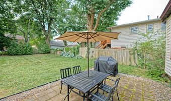 5 Kakely St, Albany, NY 12208