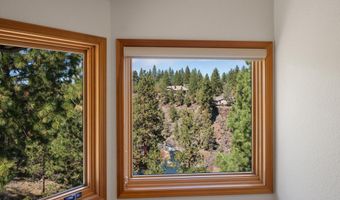 4211 NW Lower Village Rd, Bend, OR 97703