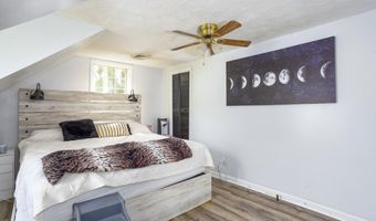 688 Saunders Hollow Rd, Barboursville, WV 25504