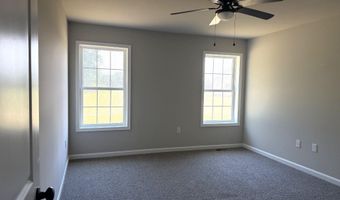 100 FAIRFAX Ln 82, Dover, DE 19901
