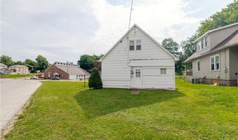1017 S 5th St, Atchison, KS 66002