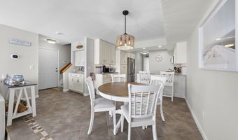 401 Bay Shore Dr 18B, Barnegat, NJ 08005