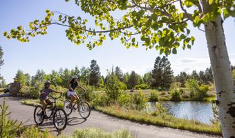 18257 Forestbrook Lp 24, Bend, OR 97707