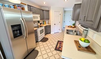 440 Wood Ln, Athens, GA 30605