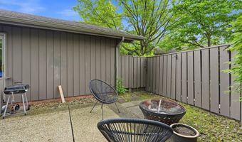 420-9 Chandler Dr, Aurora, OH 44202