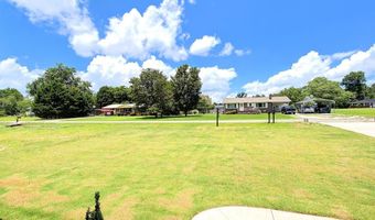 410 Edgewood Dr, Belton, SC 29627