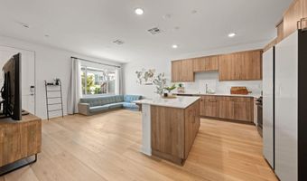 320 Satsuma Trl, Fallbrook, CA 92028