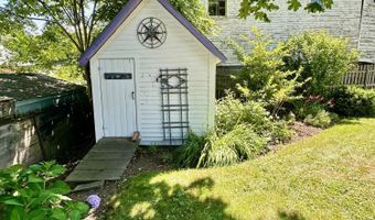 23 Holland St, Bangor, ME 04401
