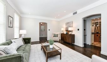 1812 N RANDOLPH St, Arlington, VA 22207