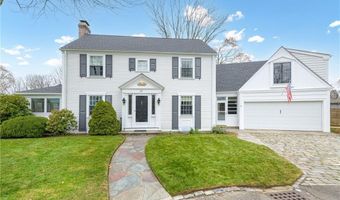 20 Elmsgate Way, East Providence, RI 02916