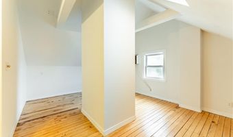 1122 Pawtucket Ave, East Providence, RI 02916