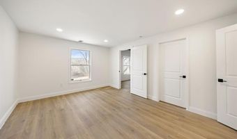 3592 GREAT FALLS Cir, Ann Arbor, MI 48108