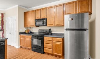 24 Yorktown Cir, Arden, NC 28704