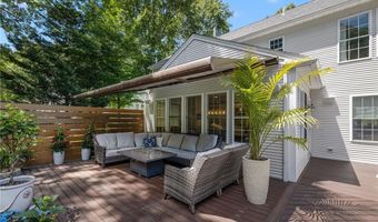64 Fieldstone Ln, North Kingstown, RI 02874