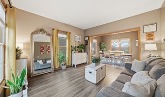 4212 Devonshire Ct, Akron, OH 44321