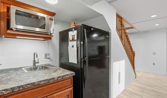 5310 Dorsett Dr, Madison, WI 53711