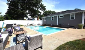 49 Parramatta Rd, Beverly, MA 01915