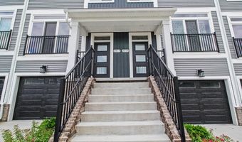 2717 Bristol Ridge Dr, Ann Arbor, MI 48105