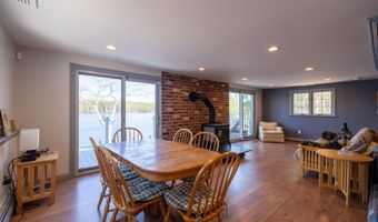 93 Island View Rd, Acton, ME 04001