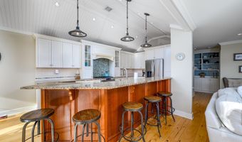 211 Stratford Ave, Beach Haven, NJ 08008