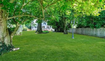 126 S Main St, Allentown, NJ 08501