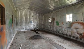 21207 Lawrence 1230, Aurora, MO 65605