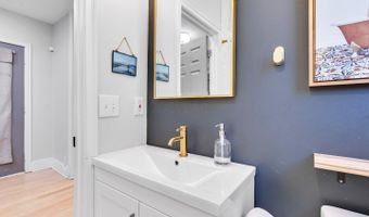 80 Hanford St, Columbus, OH 43206