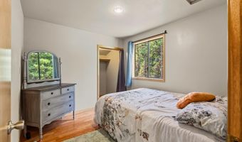 6328 River Rd, Clark Fork, ID 83811