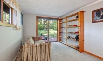 150 Minge Cove Rd, Alton, NH 03810