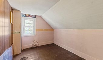 96 French St, Acton, ME 04001