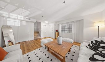 25 Palmetto Dr A, Alhambra, CA 91801