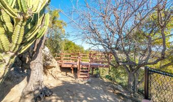 3322 Canonita Dr, Fallbrook, CA 92028