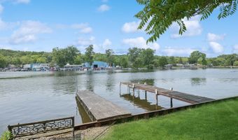 723 N River Rd, Algonquin, IL 60102