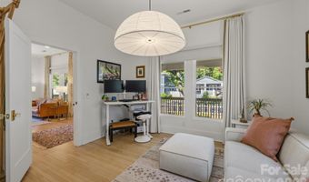 1816 Umstead St, Charlotte, NC 28205