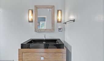 1711 Trout Gulch Rd, Aptos, CA 95003